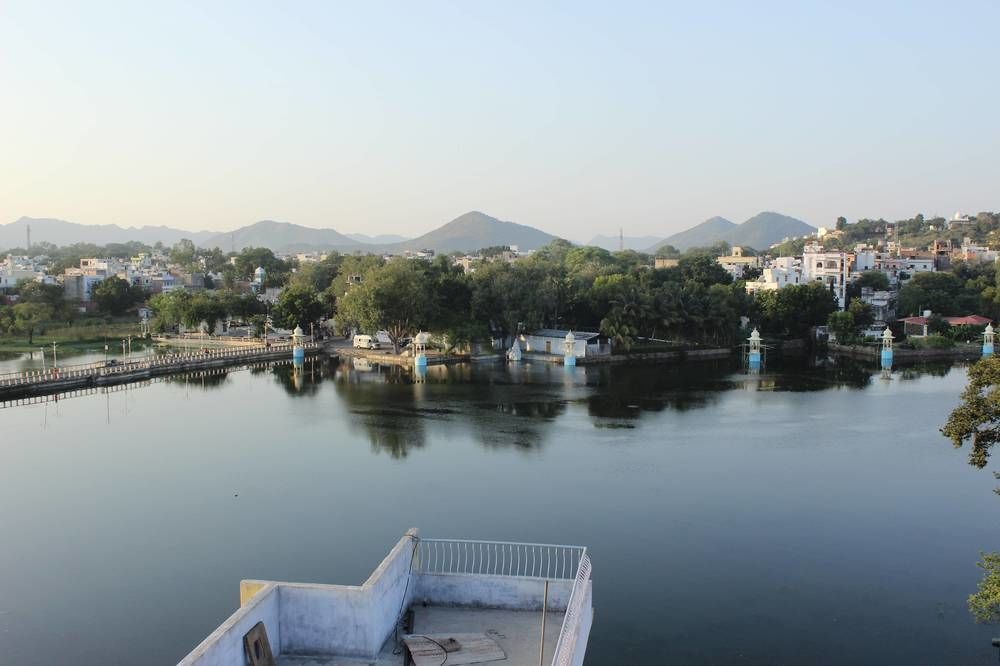 Backpacker Panda Lake Pichola Udaipur Esterno foto